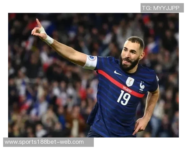 沃辛顿球探回顾：力荐本泽马给切尔西与罗德里给埃弗顿的故事