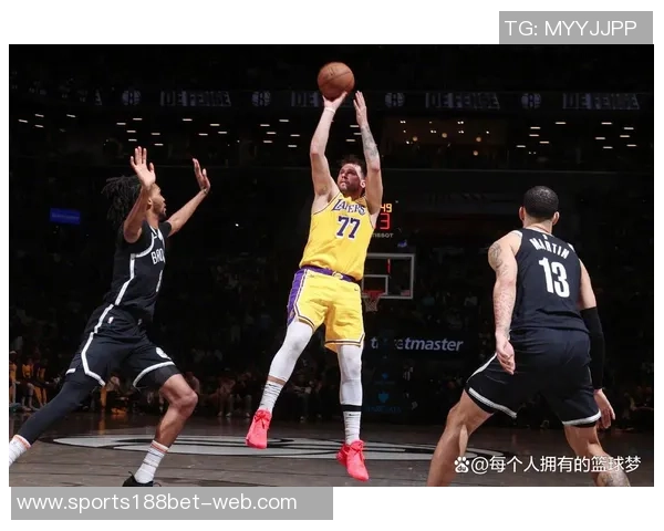 张佳玮评论东契奇防守问题不应一人承担湖人全队得分也需反思 张佳玮评论东契奇防守问题不应一人承担湖人全队得分也需反思